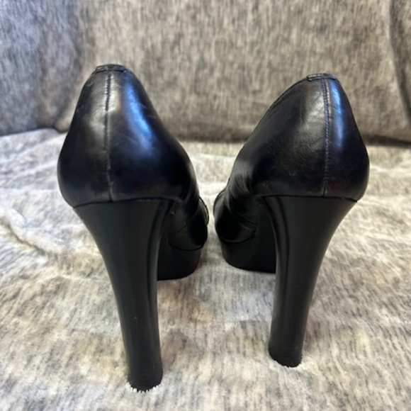 Michael Kors Black leather platform heels Size 6.5 - Picture 5 of 7